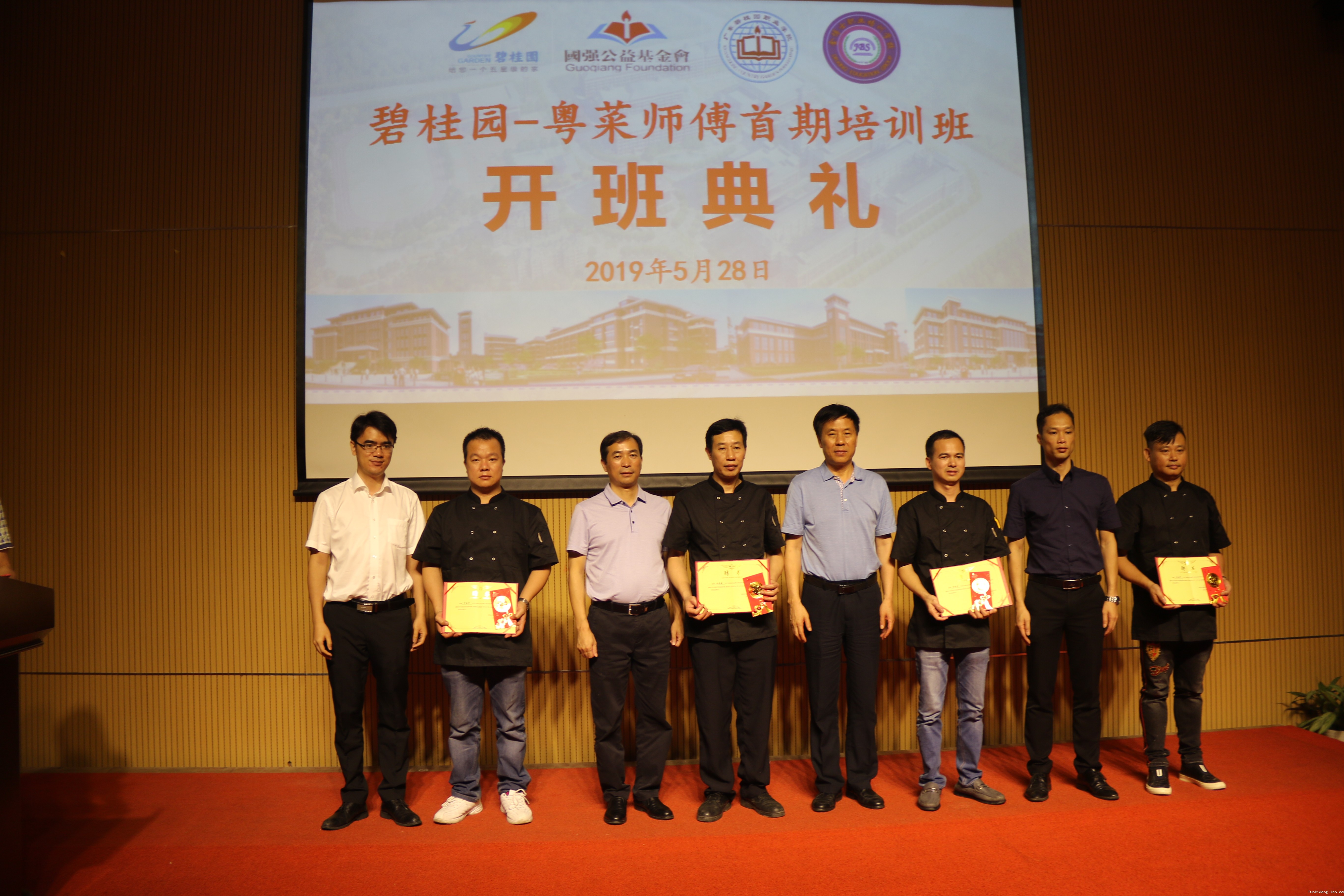 249047510a8c4a790ae730fff5c60f7a.jpg 249047510a8c4a790ae730fff5c60f7a.jpg