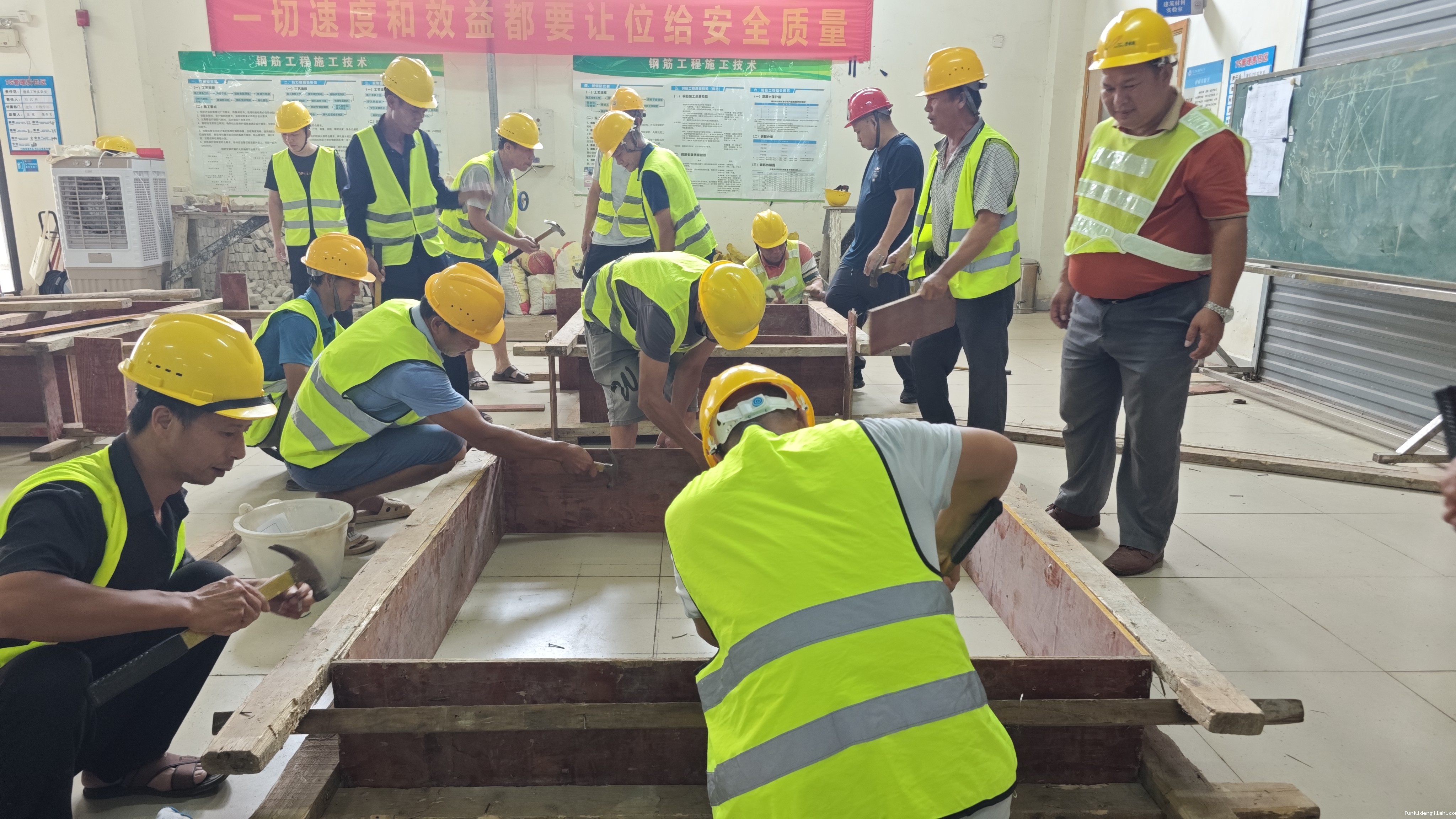 d260636c7ec09dbecd3b204c7e2f2413.jpg d260636c7ec09dbecd3b204c7e2f2413.jpg