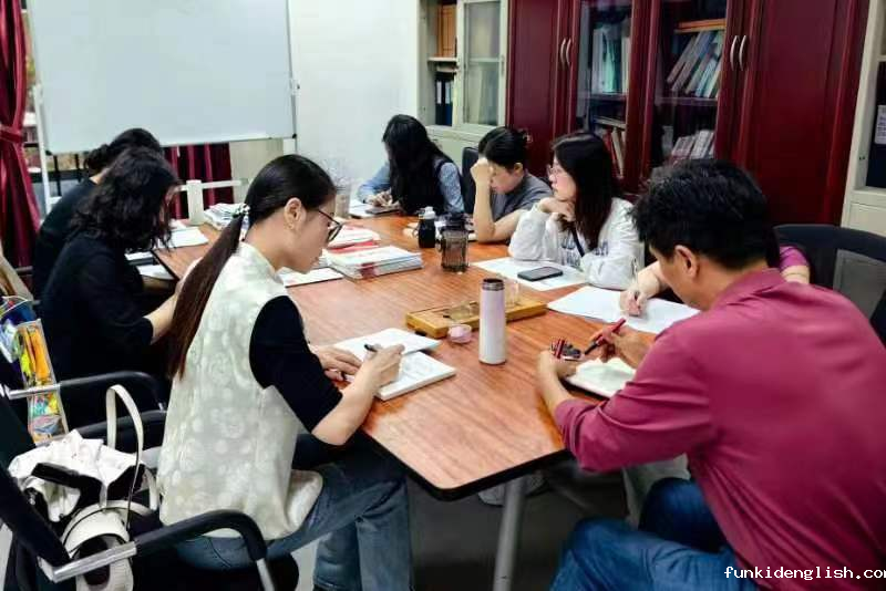 4ff8f7bb63c9239f7bf3bd0c0c6d1f97.png 党纪.png