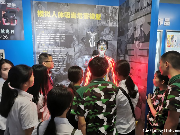 83c6d47f85ddcbeff659ceea8127318d.jpg 0e16e658a8ee27809b7a8a5165978f9_副本.jpg