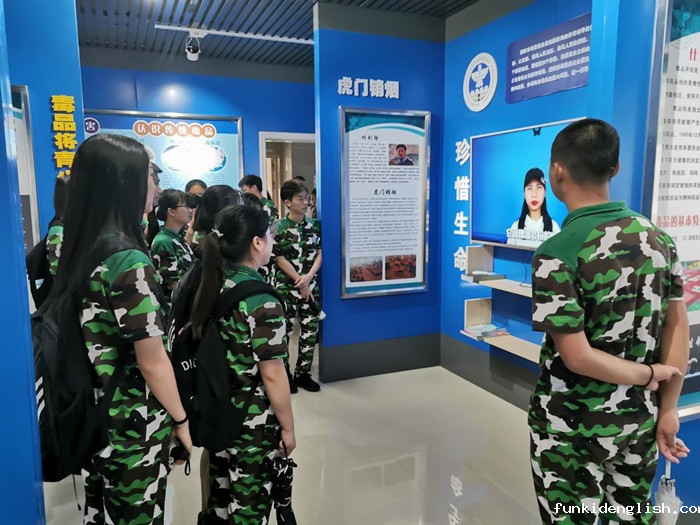 ba923245993cb4be17f62d61539e9236.jpg 5327ada86f3e58f7641842ec296b2af_副本.jpg