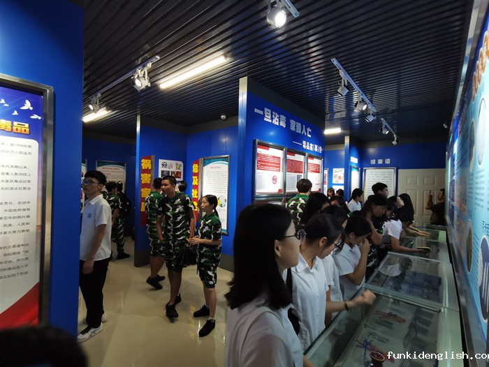 d8435868db660e6c5bbe38288f0f3414.jpg f3bbb36ee64530d7e21d9871396e8e1_副本.jpg