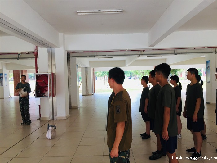 061f299c2e9c9b3066075776003756bb.jpg f8425fc2fcea203645d77eae182a4e0_副本.jpg