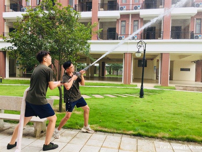 d8db7180d6121726ba1b63c52917b7ae.jpg 8602eec0edee17a4b6c4802d6c5a429_副本.jpg