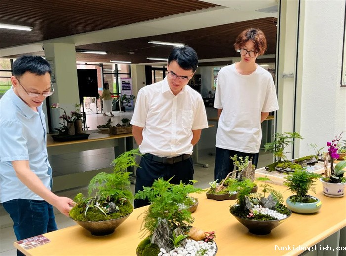 40f7611224a1b5136b7bb69abeb2c87b.jpg 9.jpg