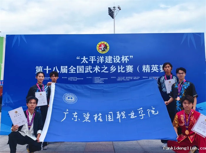 1e0bd5f6c9cd67aaf4a2739f5c2c237e.jpg 2.jpg