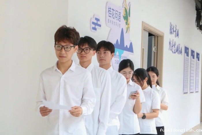 5b8176f6bf1b32f91c01623ca97687d6.jpg 08_副本.jpg