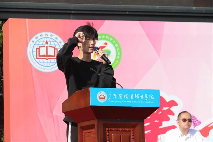 726d2e886b664432b75a41883db52a3b.jpg 640 (2).jpg