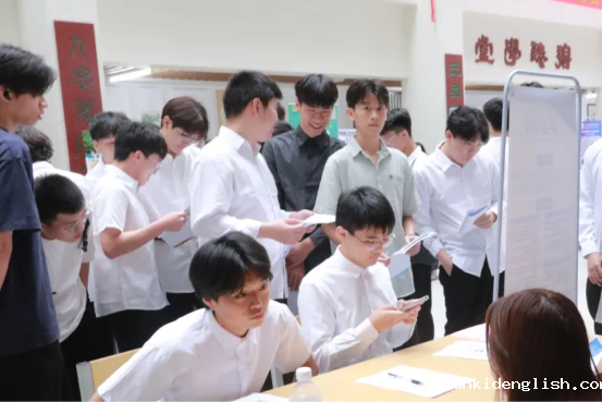 6727a613dd9a40a49cf3a059fad7a1a3_IMG_267